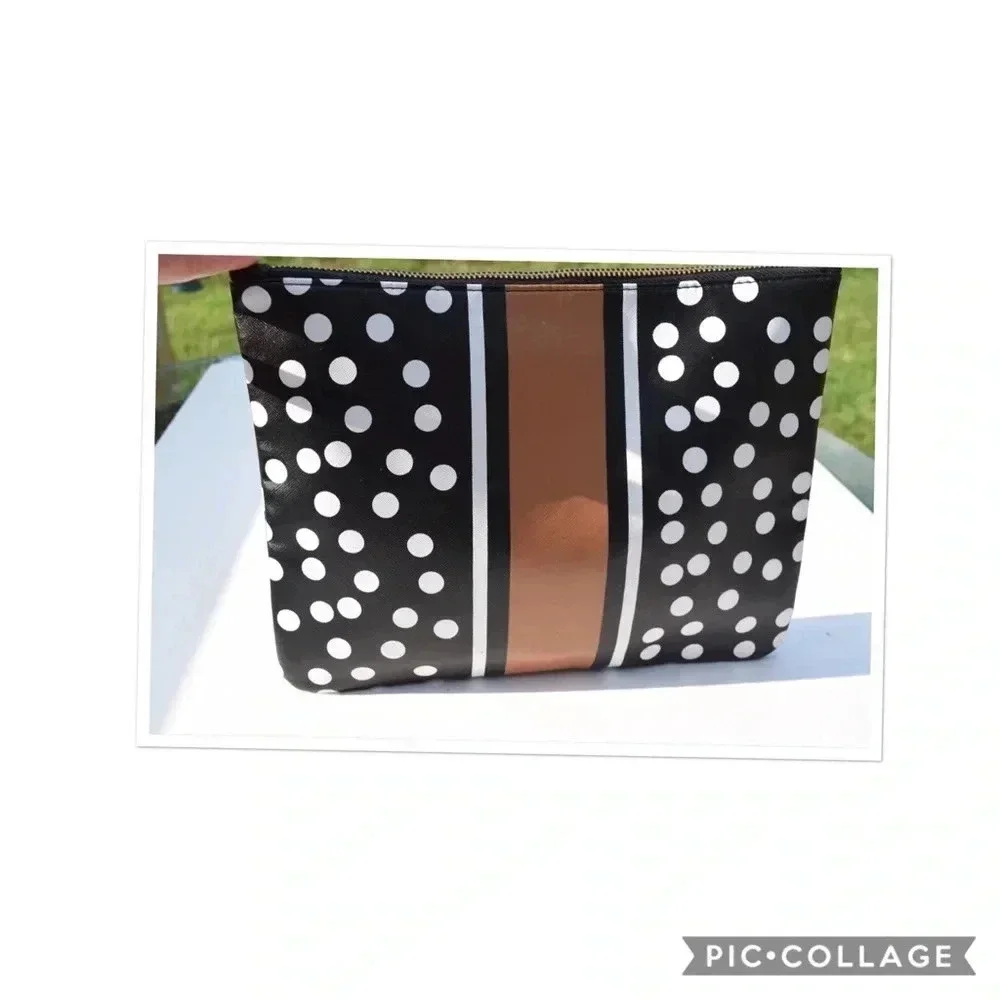Mud pie Chelsea printed handbag